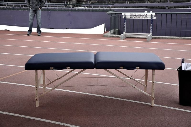 Clinic examination couch