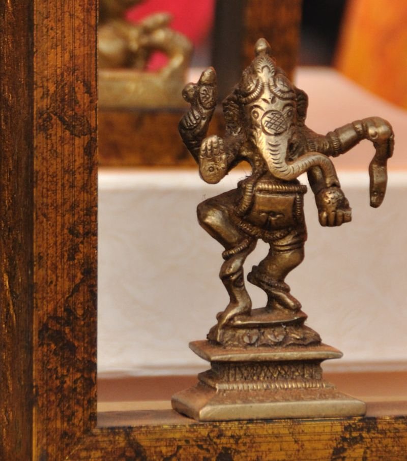 Brass Pooja Thali With Pali