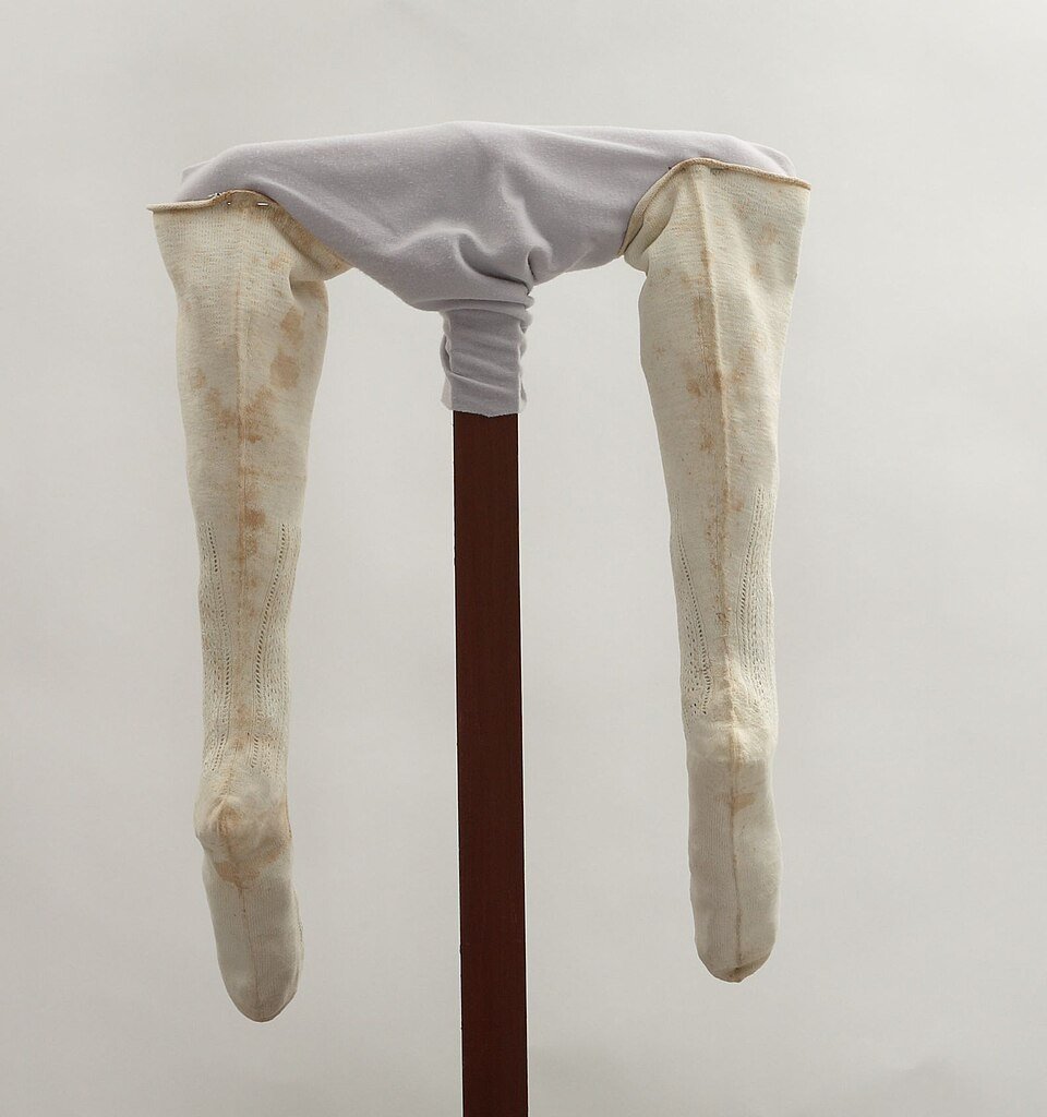 Leg O Drape