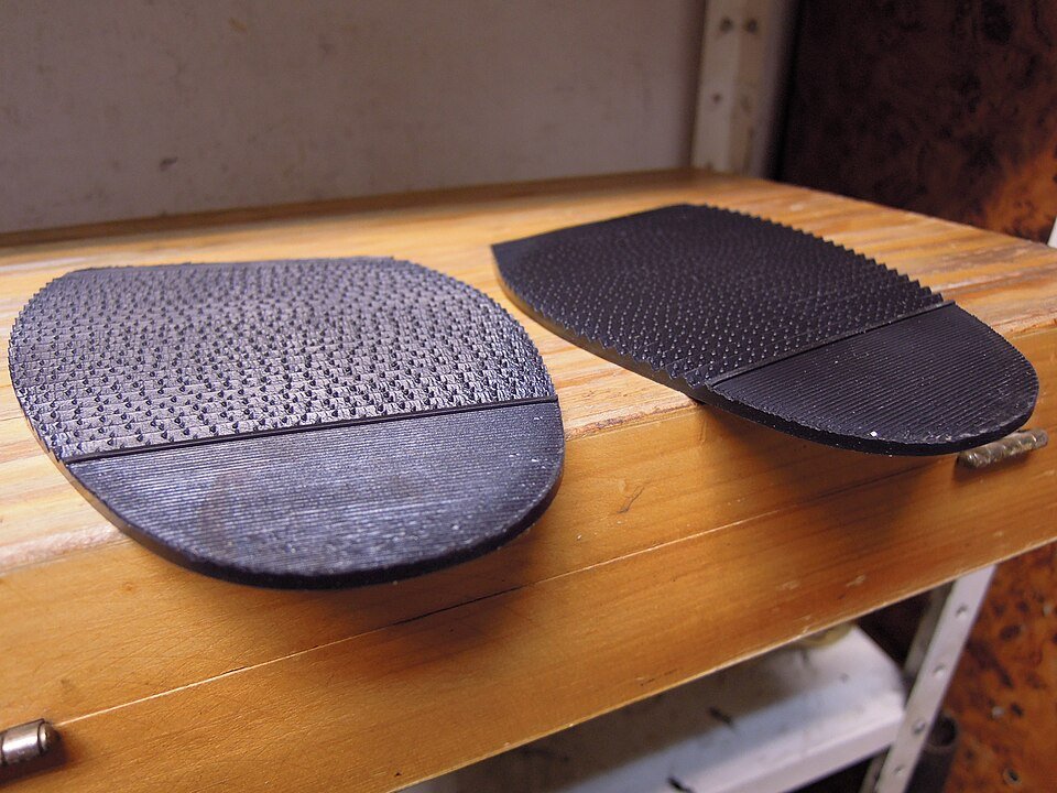 STITCHED NON-SKID KNEE PADS