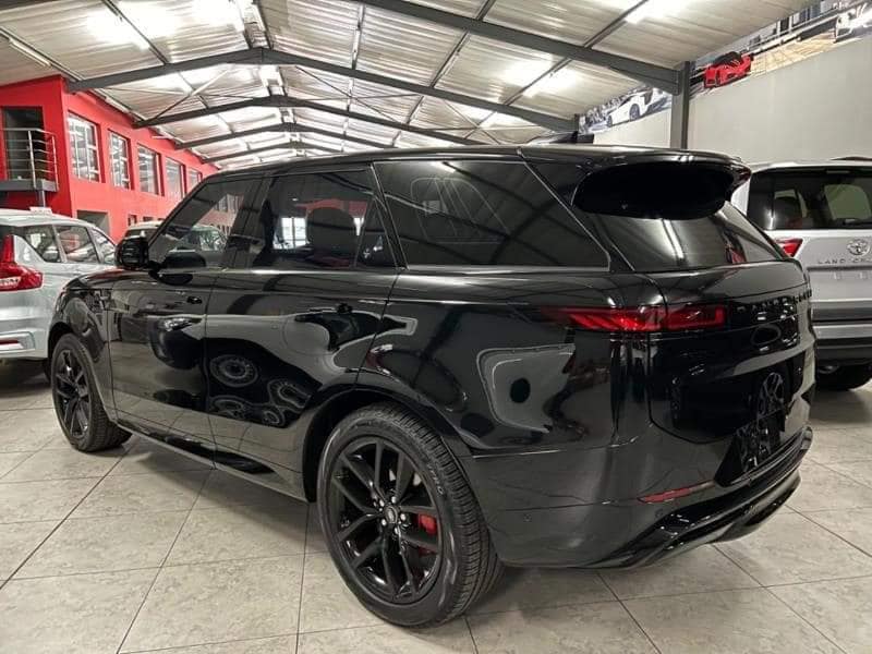 Range Rover Sport D350 Dynamic HSE 2026