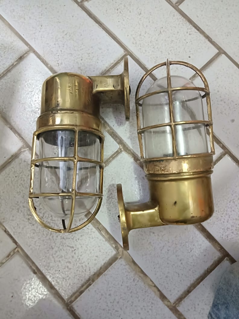 bulkhead light