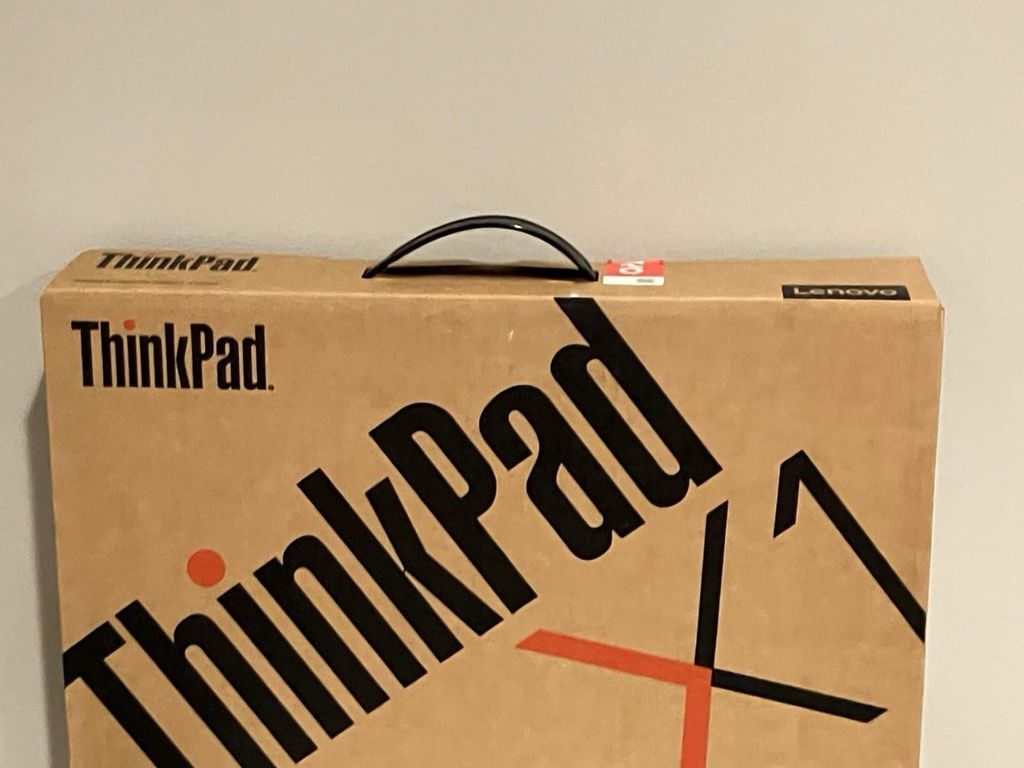 Lenovo ThinkPad X1 Carbon Gen 9 Ram 16gb Brand Lenovo Storage 1tb Ssd Processor Intel Core I7 Model Thinkpad X1 Carbon Gen 9