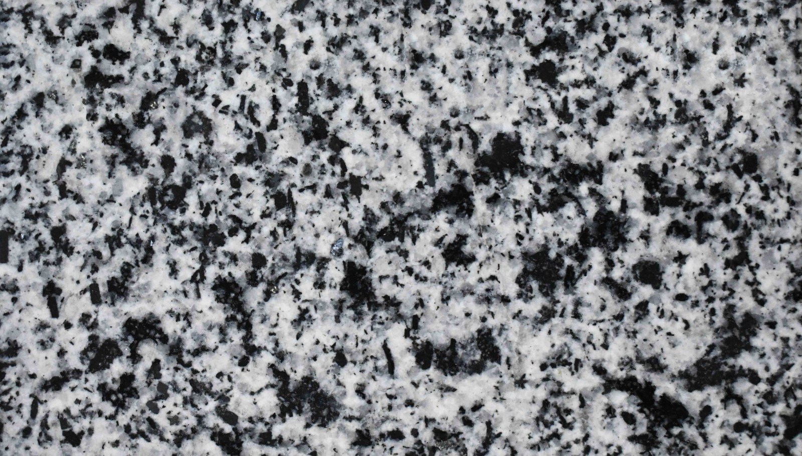 New Halayeb Granite Slabs and Tiles – Premium Egyptian Natural Granite