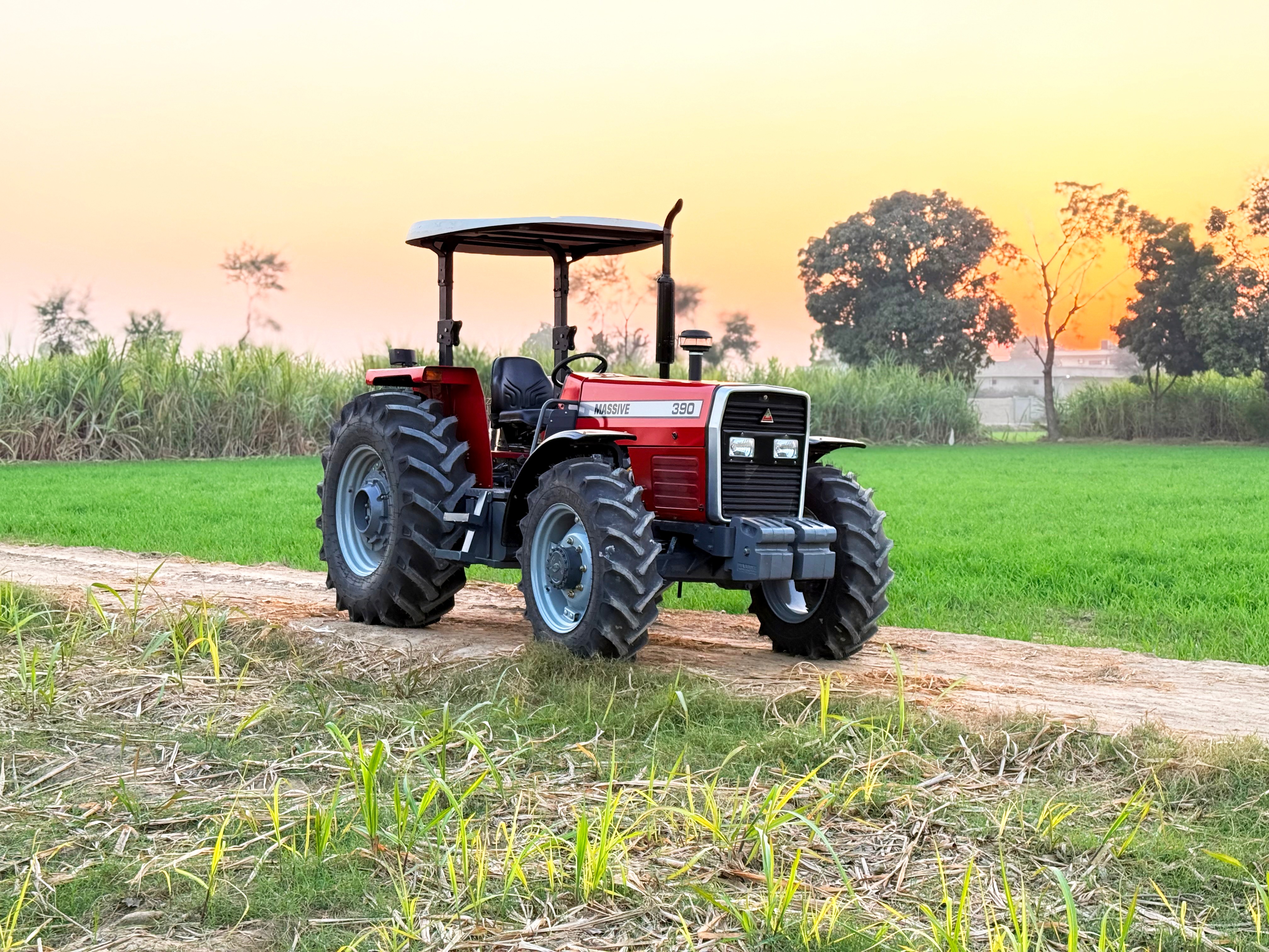 MASSIVE Tractors